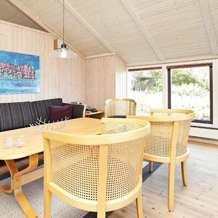 8 Person Holiday Home In Oksb L Vejers Strand Bagian luar foto