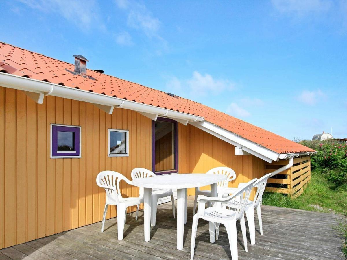 8 Person Holiday Home In Oksb L Vejers Strand Bagian luar foto