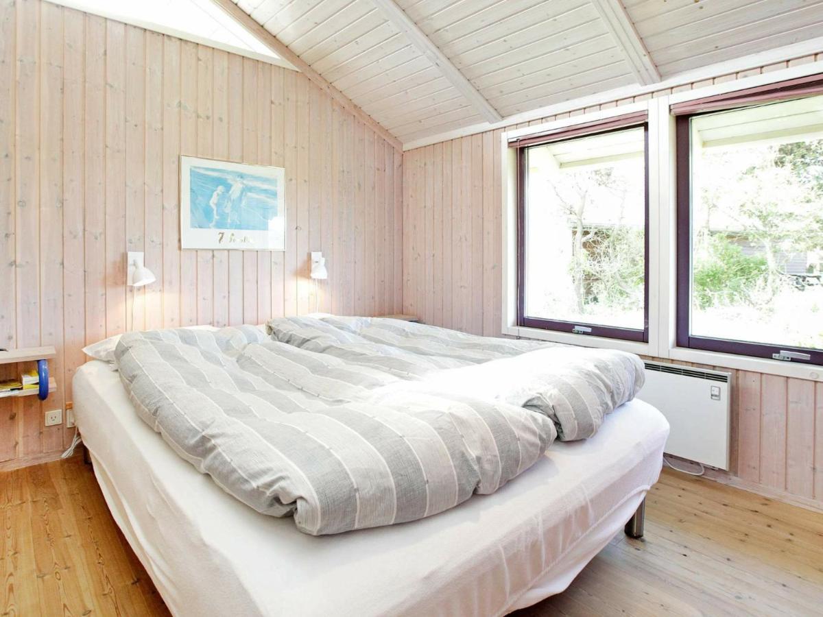 8 Person Holiday Home In Oksb L Vejers Strand Bagian luar foto