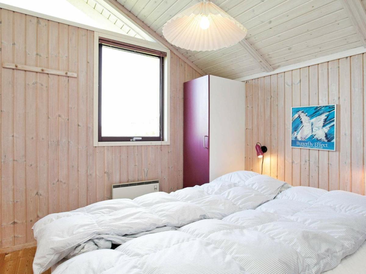 8 Person Holiday Home In Oksb L Vejers Strand Bagian luar foto